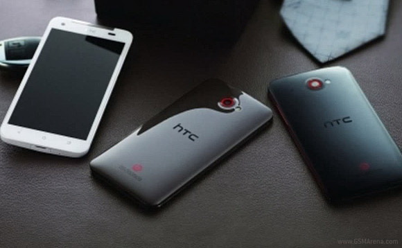 Официальные фото HTC Deluxe DLX